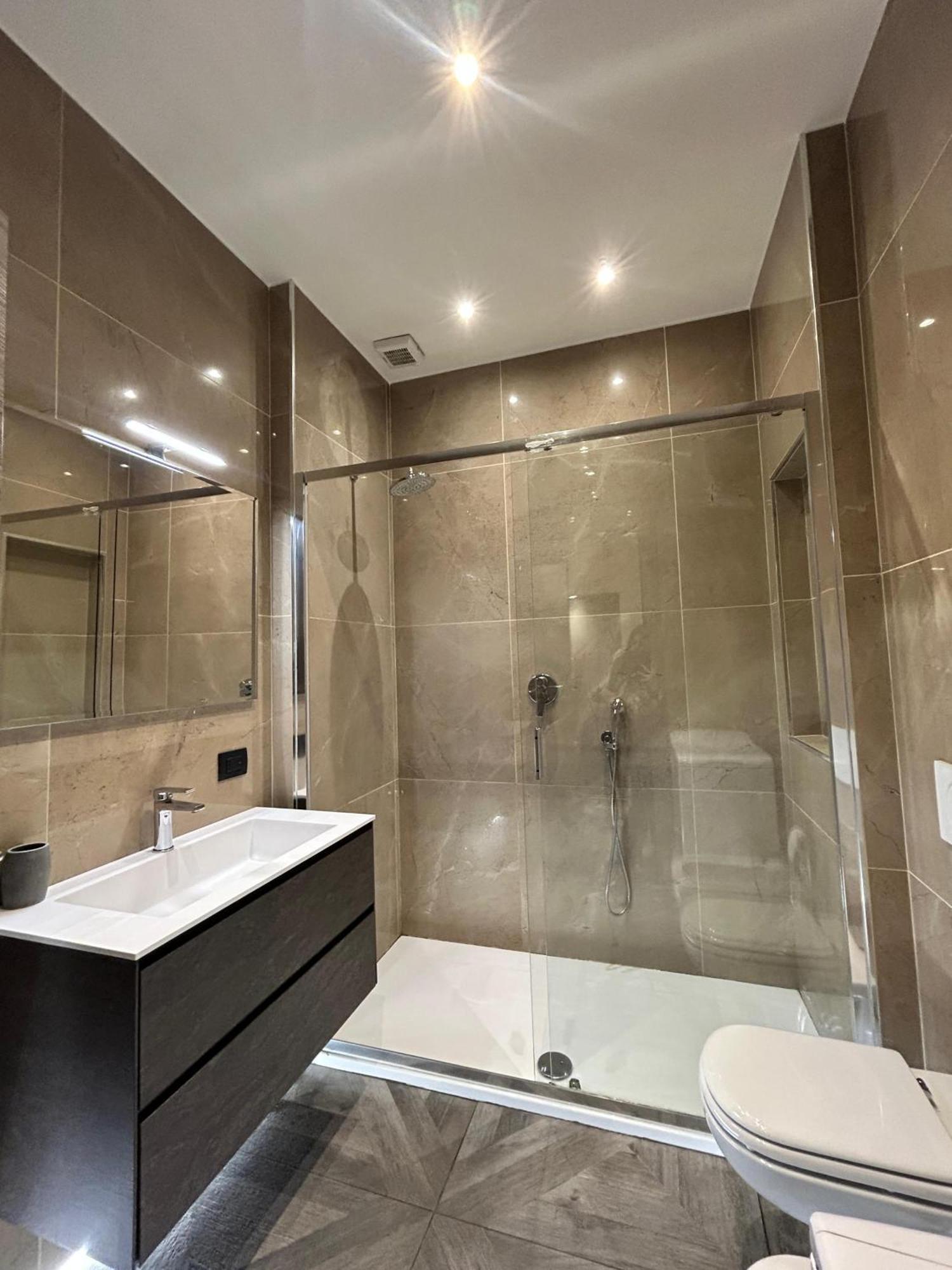 מילאנו Davinci Apartament Near Duomo מראה חיצוני תמונה